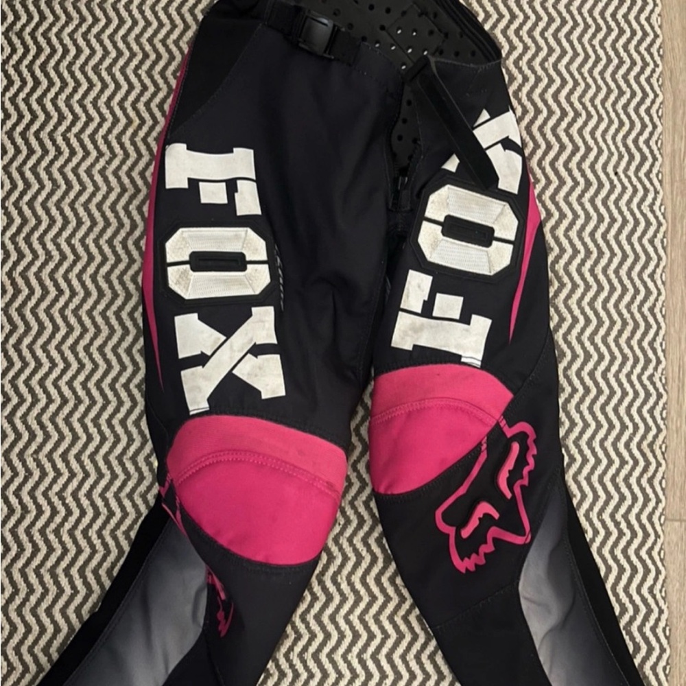 Fox Black and Pink Casual Bottoms with Sporty Design